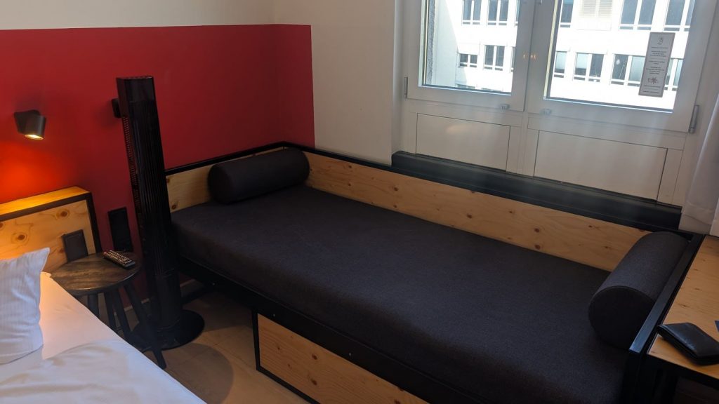 Sofa, als Bett benutzbar